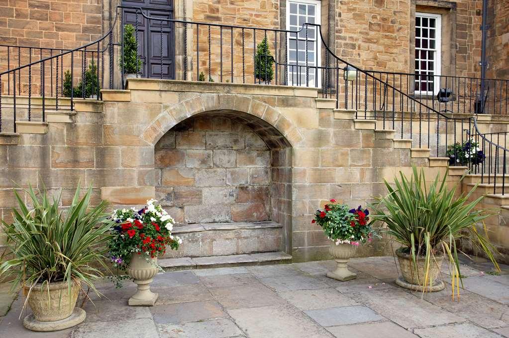 Lumley Castle Hotel Chester-le-Street Exterior photo