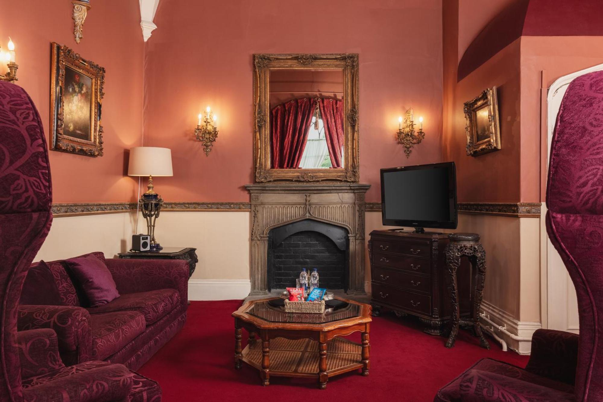 Lumley Castle Hotel Chester-le-Street Exterior photo
