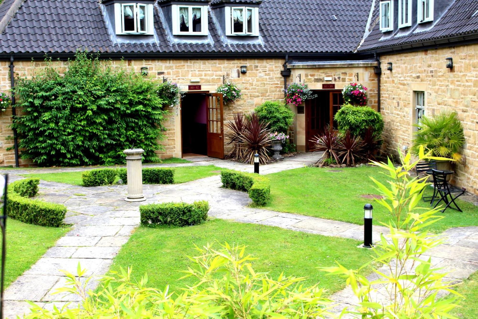 Lumley Castle Hotel Chester-le-Street Exterior photo